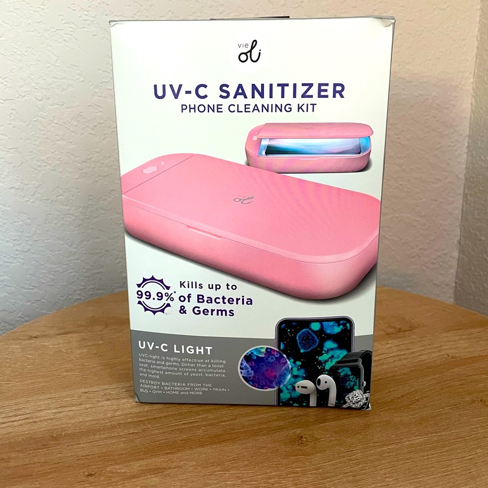 UV-C Phone Sanitizing Kit in pink